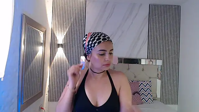 Snapshot of ashley__tylor chatting on June 19, 2026, 4:55 pm ashley tylor online show from June 19, 2026, 4:55 pm