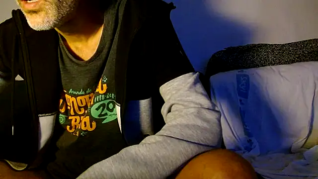 gaditanoxcyl online show from October 26, 2025, 3:12 am