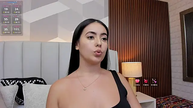 Snapshot of Julietasantos__ chatting on September 8, 2025, 7:24 pm Julietasantos online show from September 8, 2025, 7:24 pm