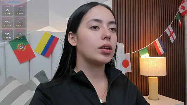 Snapshot of Julietasantos__ chatting on June 19, 2026, 6:34 pm Julietasantos online show from June 19, 2026, 6:34 pm