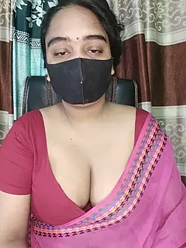 Snapshot of Kotha_-Moni chatting on September 16, 2025, 12:55 am Kotha -Moni online show from September 16, 2025, 12:55 am