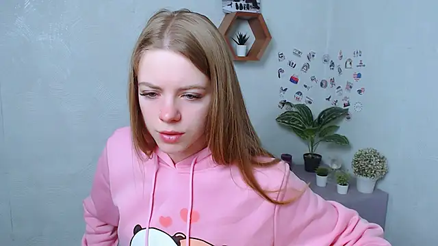 AliceFlirtt  online show from October 17, 2025, 5:54 am