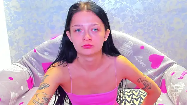 Vanessa Florence online show from September 27, 2025, 1:32 am