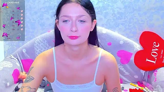 Vanessa Florence online show from October 23, 2025, 2:11 am