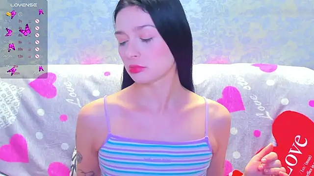 Vanessa Florence online show from December 4, 2025, 1:48 am