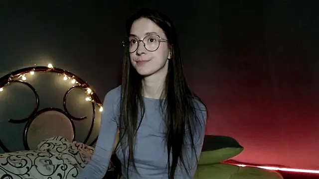 wow  kelly online show from March 8, 2025, 4:06 pm