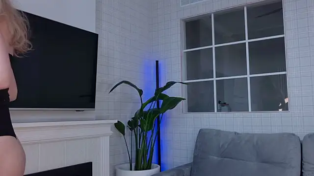 WelliCaren online show from April 8, 2026, 12:27 pm