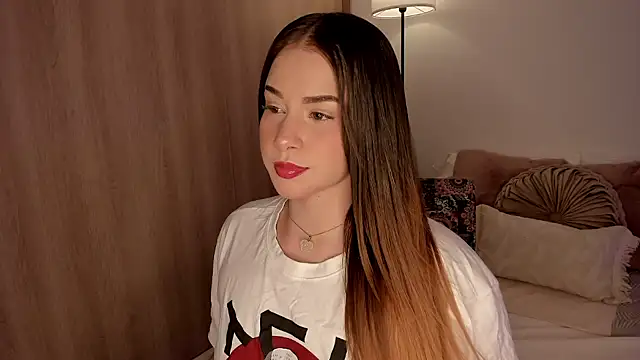 Lady lacey05 online show from September 25, 2025, 1:20 am