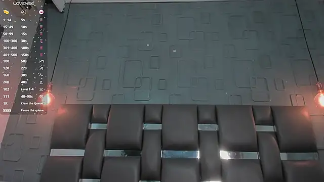 PittAndLunaa online show from March 8, 2025, 3:13 pm