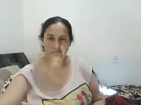 ximenajimenez online show from February 18, 2025, 4:04 am