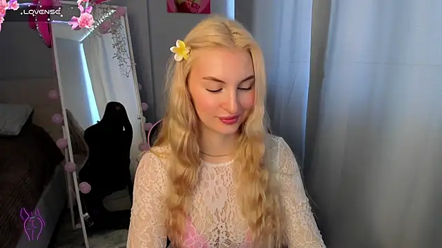 Snapshot of Kimmy_powell chatting on June 2, 2026, 2:46 am Kimmy powell online show from June 2, 2026, 2:46 am