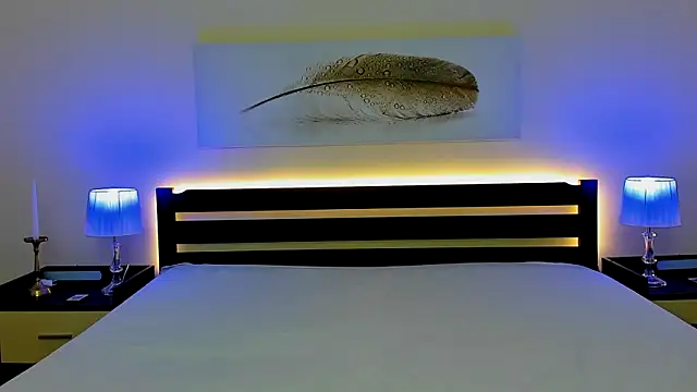 Milly Hottt online show from February 13, 2026, 2:35 pm