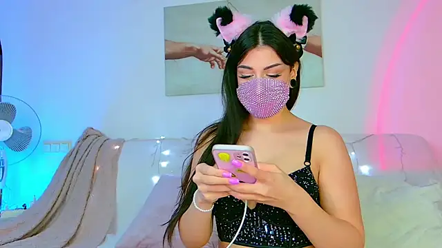 Snapshot of the_sabenna chatting on February 8, 2025, 3:10 pm the sabenna online show from February 8, 2025, 3:10 pm