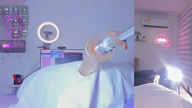 Abigail Girl   online show from January 15, 2026, 5:16 pm