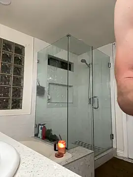 El Gizmo online show from September 12, 2025, 9:31 am