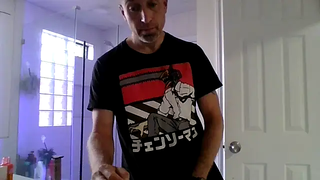 El Gizmo online show from April 13, 2026, 6:13 pm