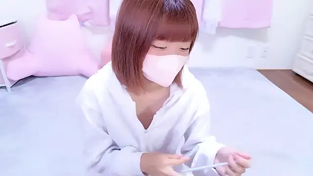 Snapshot of Madoka_0116 chatting on September 10, 2025, 2:44 am Madoka 0116 online show from September 10, 2025, 2:44 am