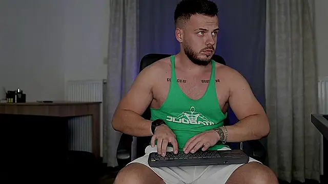 juliusmasters online show from September 27, 2025, 7:52 pm