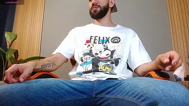 Mr WhiteCock online show from October 21, 2025, 12:11 am