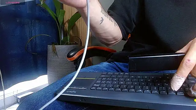 Mr WhiteCock online show from November 3, 2025, 8:21 pm