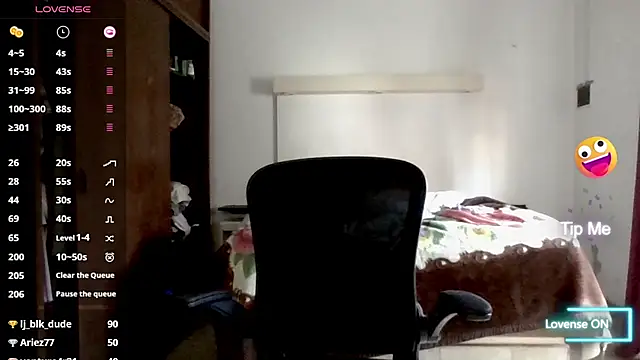 imsohornydacom online show from February 27, 2025, 8:42 pm