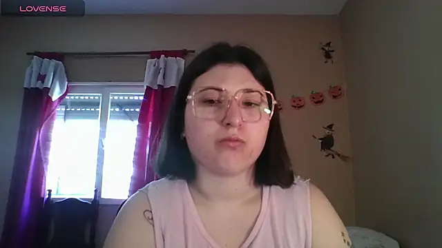 imsohornydacom online show from November 13, 2025, 3:11 pm