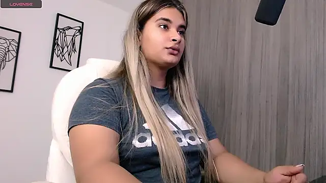 Snapshot of Kathee_zep chatting on February 9, 2025, 7:16 am Kathee zep online show from February 9, 2025, 7:16 am