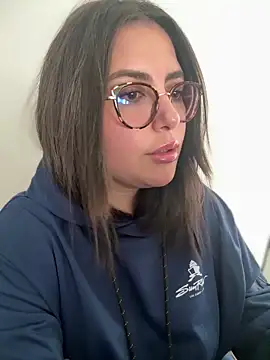 sukhakunis1 online show from October 17, 2025, 3:25 pm