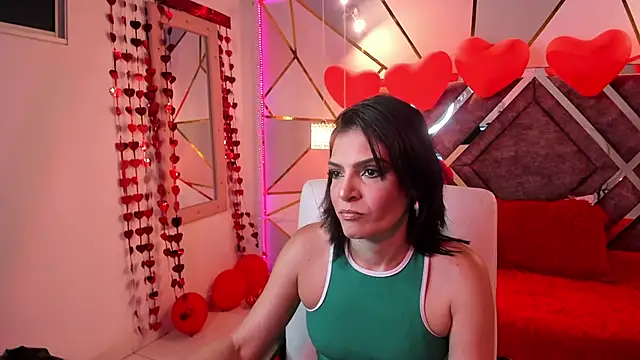 KatteMoss online show from February 22, 2025, 4:40 am