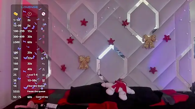 Sara Foxx1 online show from December 18, 2024, 10:02 pm