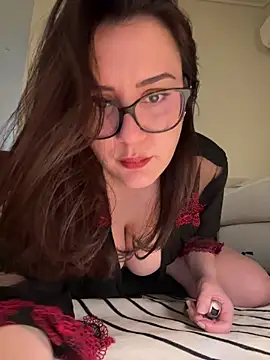 Its Jade online show from March 26, 2026, 3:50 pm