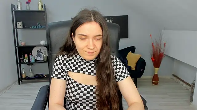 Snapshot of MelissaWiliam chatting on April 7, 2026, 11:10 am MelissaWiliam online show from April 7, 2026, 11:10 am