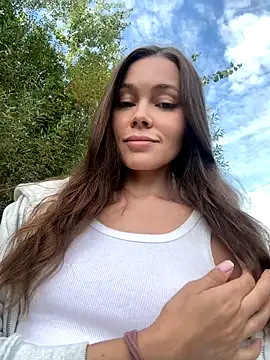 Snapshot of nicole111 chatting on September 14, 2025, 12:04 pm nicole111 online show from September 14, 2025, 12:04 pm