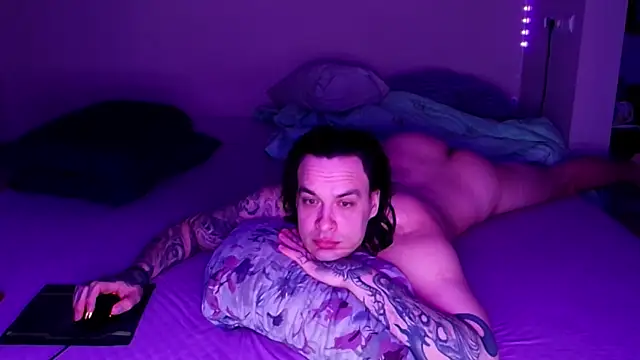 baphomet from ice online show from April 21, 2026, 7:28 pm