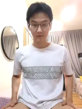 Snapshot of ori6 chatting on September 11, 2025, 2:39 pm ori6 online show from September 11, 2025, 2:39 pm