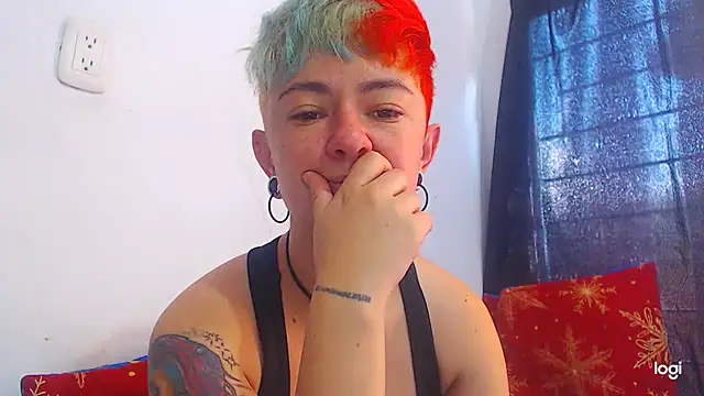 tomboyblue online show from December 5, 2024, 2:55 pm