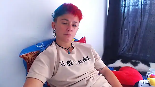 tomboyblue online show from December 18, 2024, 7:19 pm