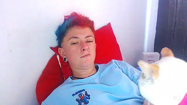 tomboyblue online show from December 23, 2024, 10:12 pm