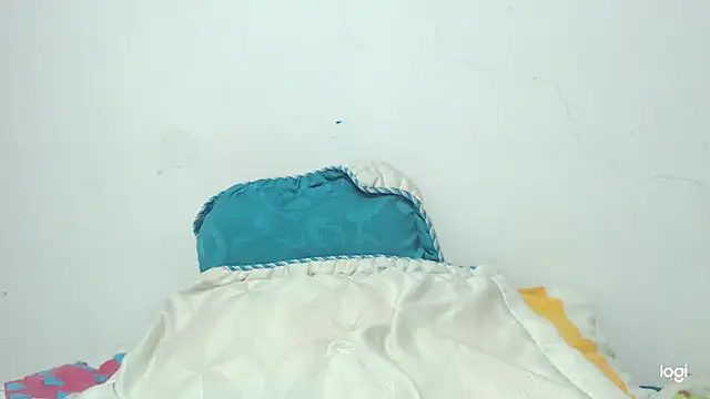 tomboyblue online show from January 10, 2025, 1:42 am