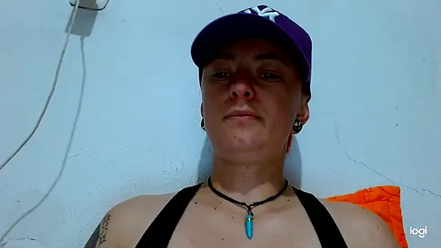 tomboyblue online show from January 24, 2025, 10:11 am