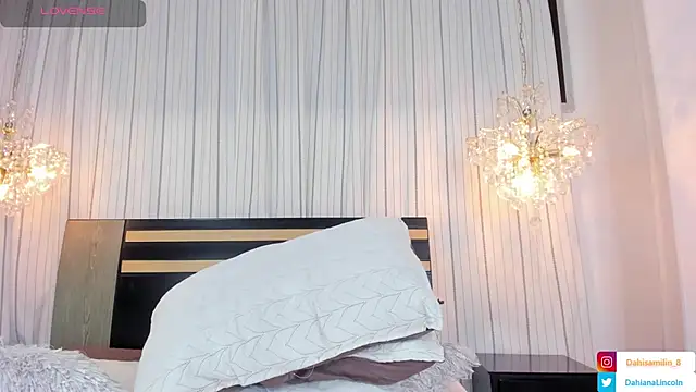 DahianaLincoln online show from January 15, 2025, 1:56 am