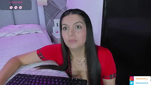 DahianaLincoln online show from February 12, 2025, 10:15 pm