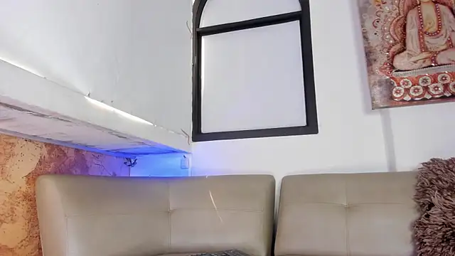 DahianaLincoln online show from January 8, 2026, 4:20 pm