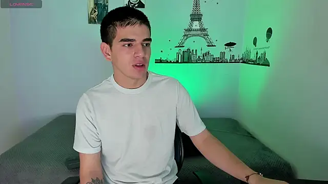 Ares Johnson online show from December 17, 2024, 2:55 pm