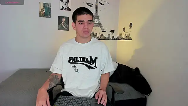 Ares Johnson online show from December 19, 2024, 2:57 pm