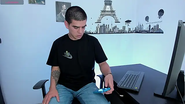 Ares Johnson online show from January 10, 2025, 9:31 pm