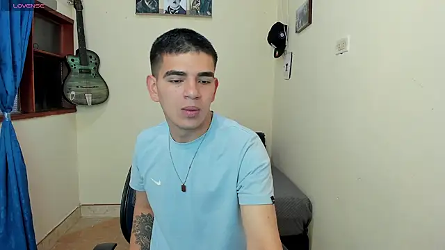 Ares Johnson online show from February 1, 2025, 3:07 pm