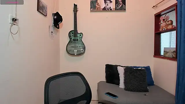 Ares Johnson online show from February 12, 2025, 4:55 pm