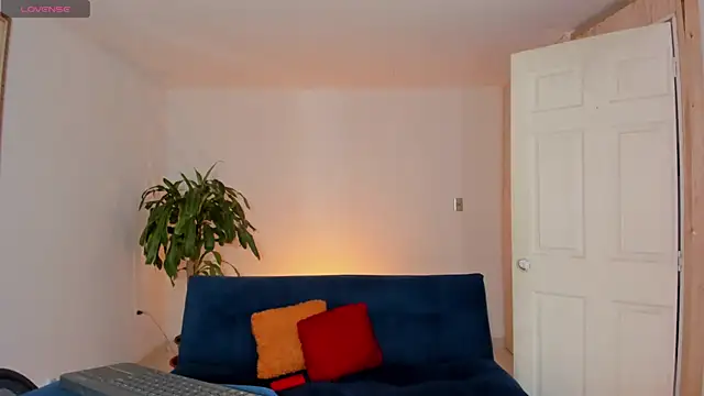 Ares Johnson online show from October 11, 2025, 6:17 pm