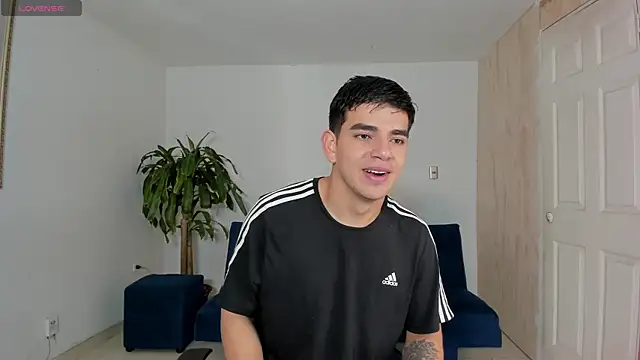 Ares Johnson online show from October 13, 2025, 12:16 pm